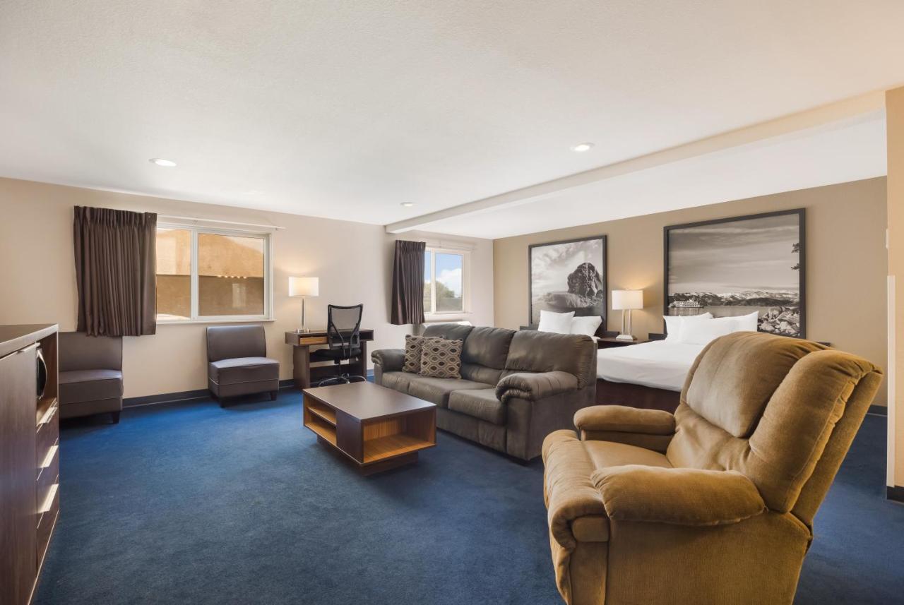 Americas Best Value Inn Sparks Extérieur photo
