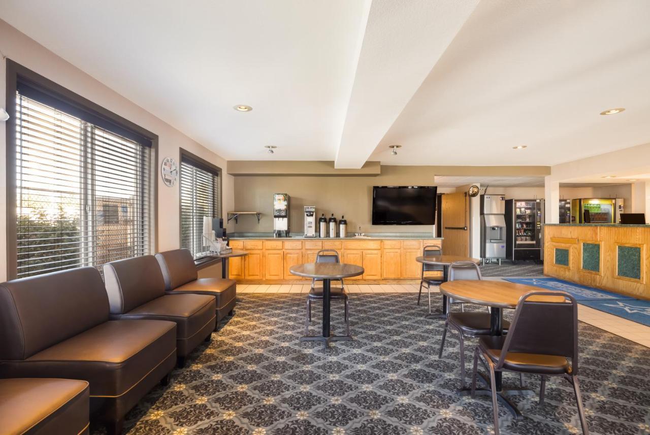 Americas Best Value Inn Sparks Extérieur photo
