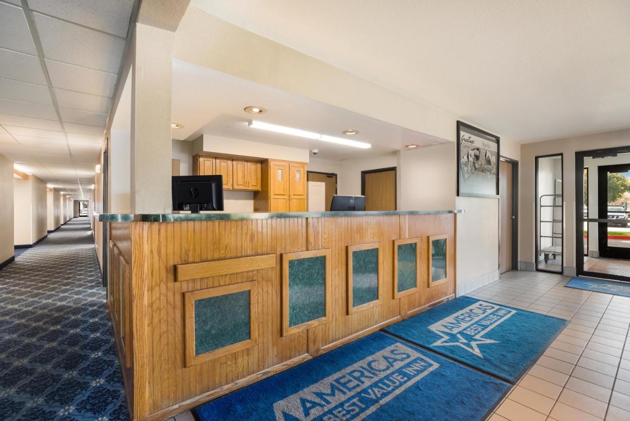 Americas Best Value Inn Sparks Extérieur photo