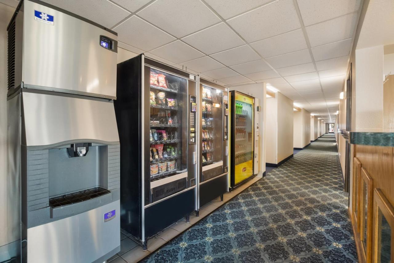 Americas Best Value Inn Sparks Extérieur photo